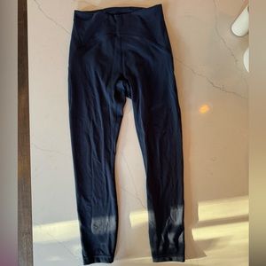 Lululemon Women’s Leggings - Navy Blue